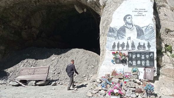 «Мы узнали в чем сила, брат». Нижегородка побывала на месте гибели Сергея Бодрова под лавиной