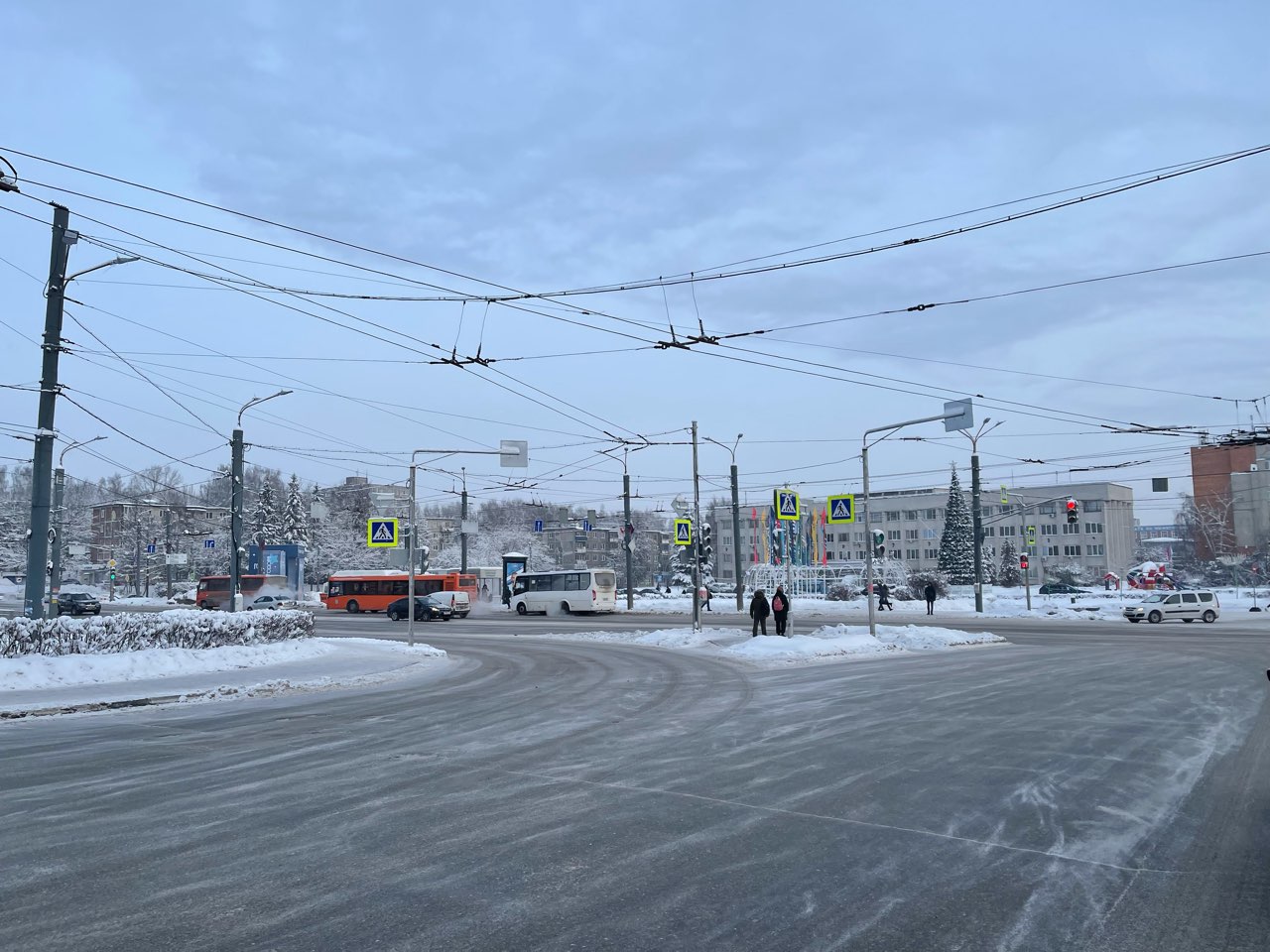 Советская площадь будет благоустроена к середине лета за 41 млн рублей  - фото 1