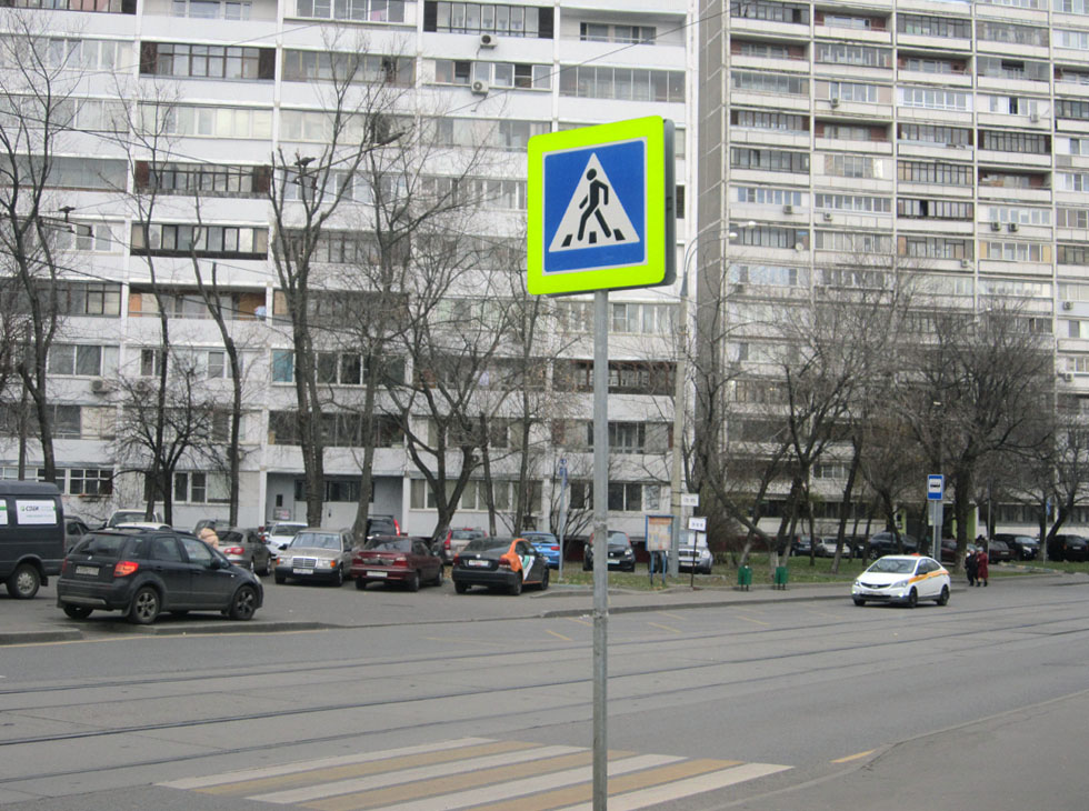 560 млн рублей направят на разметку и дорожные знаки в Ростове
